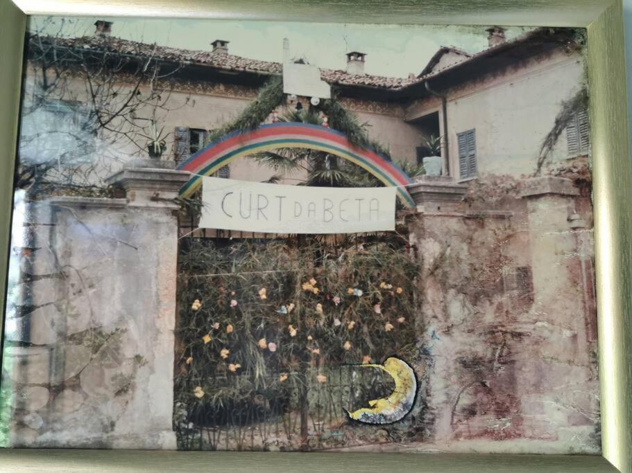 Curt Da Beta - Casa Vacanze Con Giardino In Corte Del XVIII Secolo Malnate Bagian luar foto