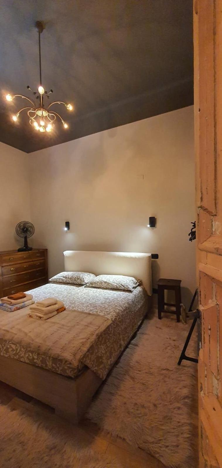 Curt Da Beta - Casa Vacanze Con Giardino In Corte Del XVIII Secolo Malnate Bagian luar foto