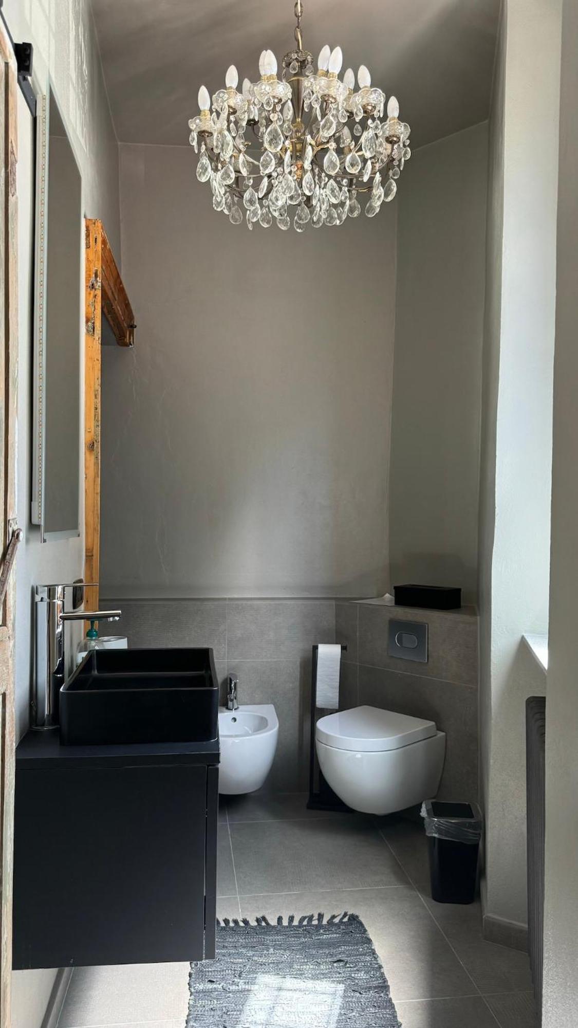 Curt Da Beta - Casa Vacanze Con Giardino In Corte Del XVIII Secolo Malnate Bagian luar foto