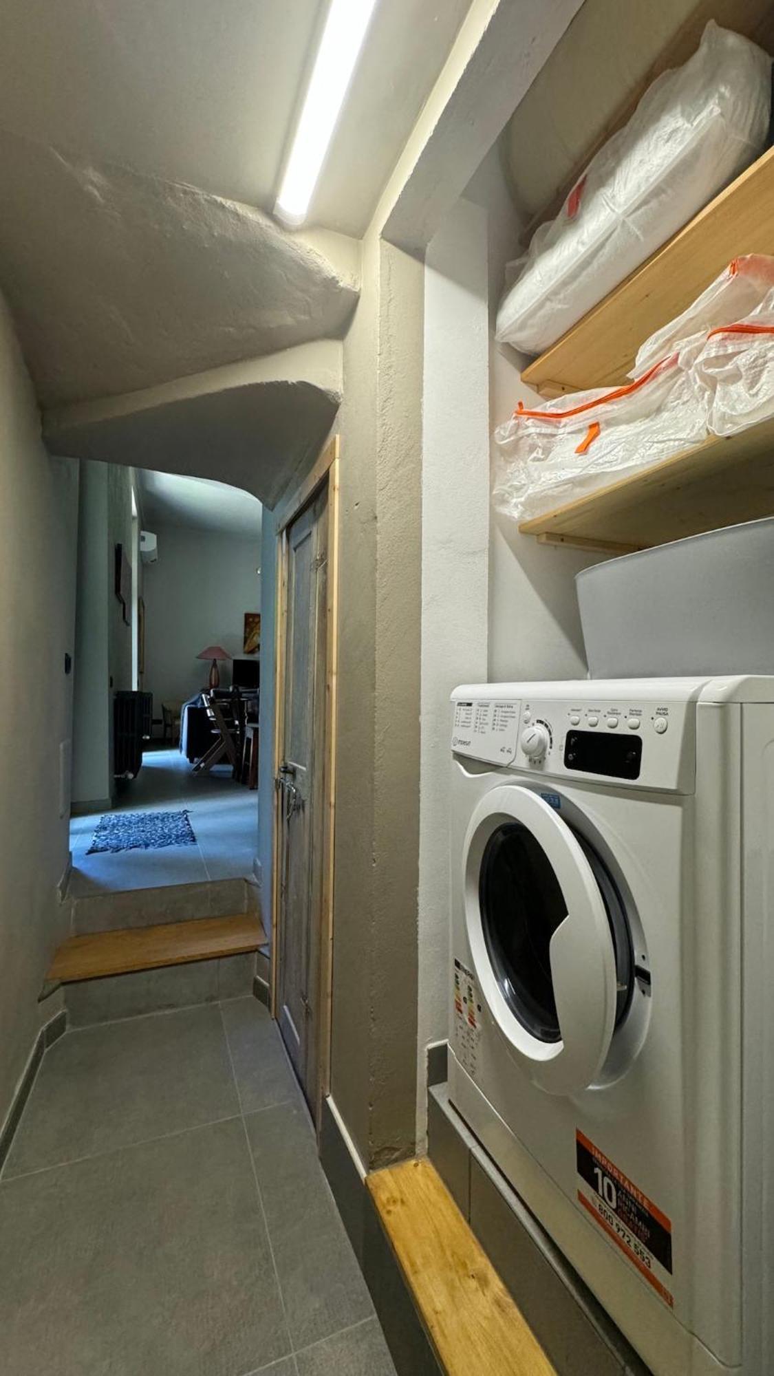 Curt Da Beta - Casa Vacanze Con Giardino In Corte Del XVIII Secolo Malnate Bagian luar foto